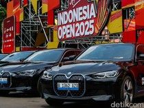 1748948761996-deretan-mobil-listrik-mewah-mejeng-di-indonesia-open-2025-1748938737893_43