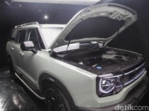 1753463129088-baic-luncurkan-bj30-hybrid-sangar-di-giias-2025-1753240515767_43