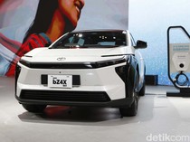 1761628868887-toyota-tampilkan-new-bz4x-produksi-lokal-dan-urban-cruiser-di-giias-2025-1753345809304_43
