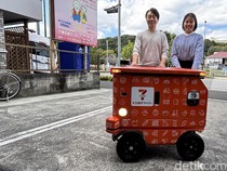 1761650642350-kurir-pakai-teknologi-robotik-1761638061969_43
