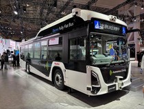 1761737123932-bus-otonom-isuzu-1761715557491_43