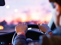 1761909830417-gangguan-mata-saat-nyetir-mobil-1741705818505_43