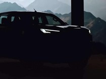 1762169016401-teaser-toyota-hilux-terbaru-1762142525710_43