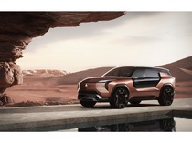 1762535991855-mitsubishi-elevance-1762512433602_43