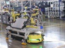 1762579271587-canggih-pabrik-mobil-changan-mayoritas-dikerjakan-robot-1762169830126_43