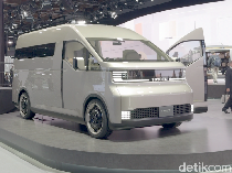 1762687440770-toyota-hiace-concept-hadir-di-japan-mobility-show-2025-1762650732543_43