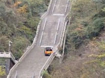 1763184023568-mobil-chery-gagal-nanjak-1763092645875_43