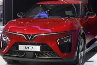 1763356869022-potret-vinfast-vf7-meluncur-di-giias-2025-1753283080103_43