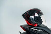 1763400047886-helm-rsv-windbreaker-1763365889843_43