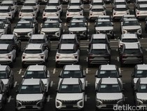 1763443213326-penjualan-mobil-nasional-lesu-di-september-2024-3_43