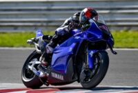 1763658285849-alex-rins-uji-coba-motor-v4-yamaha-di-misano-1758100582519_43