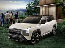 1764176700057-mitsubishi-destinator-1764128366294_43