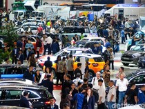 1764306294107-menakar-bangkitnya-industri-otomotif-usai-giias-2024-2_43