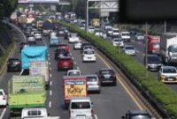 1764327921836-mudik-nataru-28-juta-kendaraan-diprediksi-tinggalkan-jakarta_43