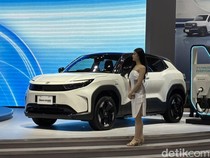 1764587111784-urban-cruiser-listrik-meluncur-pada-ajang-gjaw-2025-1763706432218_43