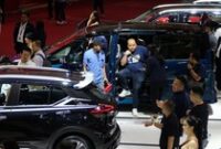 1764608736988-menakar-bangkitnya-industri-otomotif-usai-giias-2024-6_43