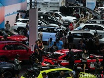 1764759926533-mobil-hybrid-dapat-insentif-3-dorong-penjualan-capai-1-juta-unit-1_43