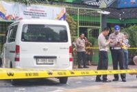 1765451092138-mobil-mbg-menabrak-sejumlah-siswa-di-sdn-kalibaru-01-cilincing-jakarta-utara-1765422336249_43