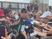 1765537492243-ketua-umum-asosiasi-pengemudi-ojek-online-garda-indonesia-raden-igun-wicaksono-1758103569983_43