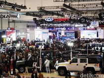 1765818288543-suasana-pameran-gaikindo-jakarta-auto-week-2_43