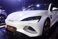 1766163881621-3-mobil-listrik-byd-mengaspal-di-indonesia-9_43