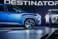 1766228699799-mitsubishi-debutkan-destinator-suv-keluarga-modern-1752740915585_43