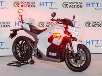 1767006279523-motor-listrik-honda-wn7-jadi-kendaraan-patroli-polisi-jepang-1766975180575_43